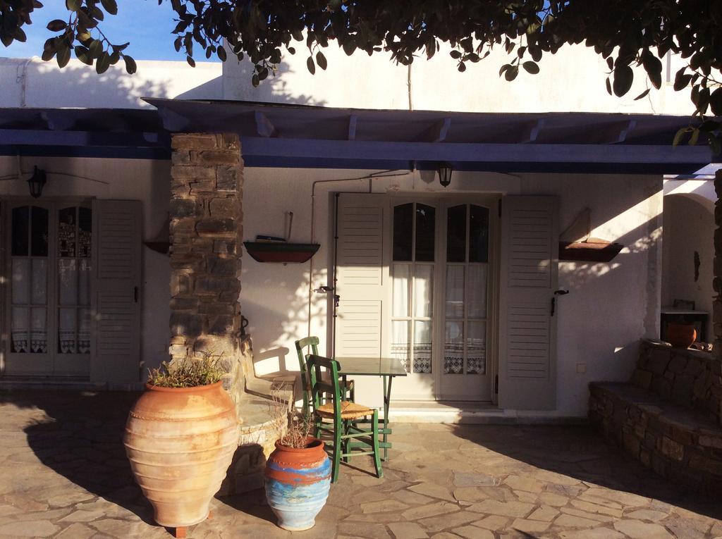 Arokaria Hideaway Suites Krotiri Oda fotoğraf
